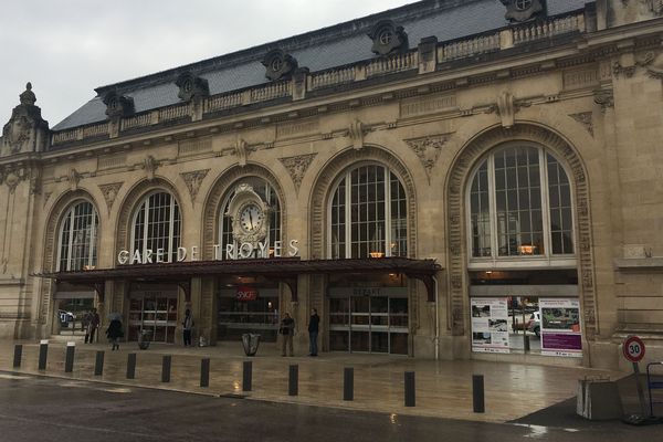 Gare de Troyes, le 9 avril 2018