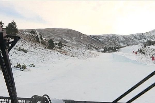 Goulier-Neige fait intervenir des enneigeurs depuis 2011. 