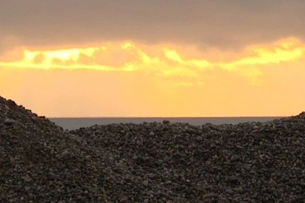 Météo France a émis un bulletin d'alerte "vigilance orange" valable pour les Alpes-Maritimes, le Var, les Alpes-de-Haute-Provence et les Hautes-Alpes. 