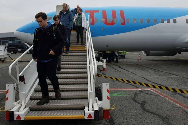 Le samedi, l'aéroport accueille jusqu'à 10 000 personnes 