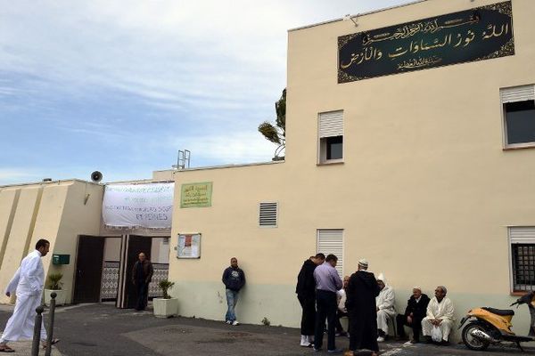 Les musulmans s'étaient déjà réunis à la Paillade, mosquée de Montpellier, le 20 novembre après les Attaques de Paris. 