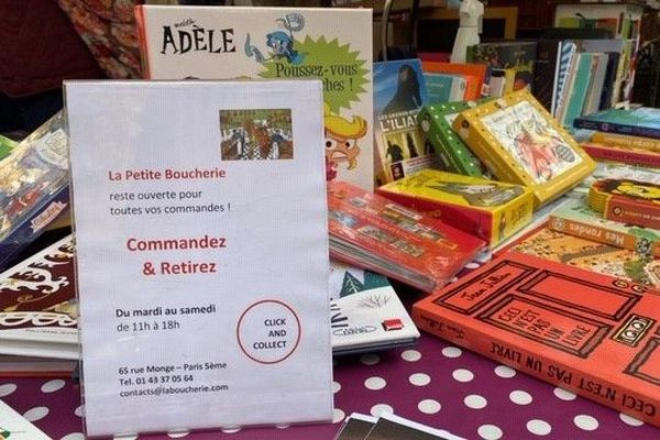 Des stands réservés aux librairies de quartier sur les marchés parisiens