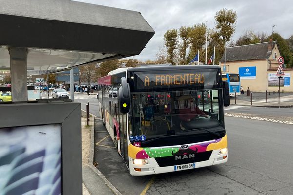 Une grève des bus est en cours depuis le 4 novembre à Moulins.