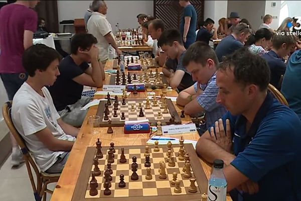 250 joueurs du monde entier sont rassemblés à Porticcio pour le cinquième open international d'échecs. 