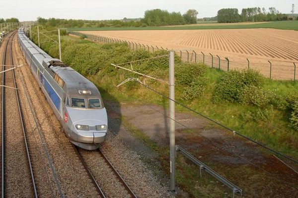 La ligne TGV Paris/Bordeaux sera mise en service le 2 juillet 2017