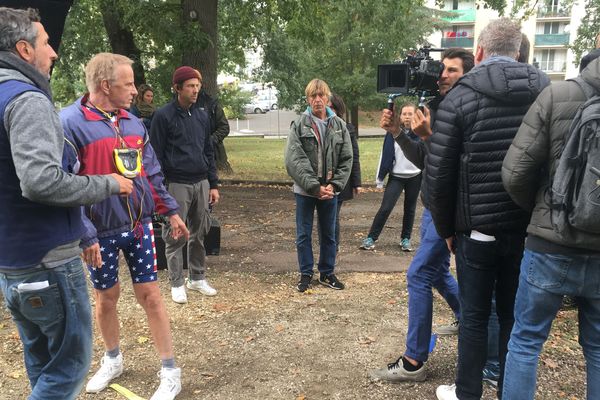 Christophe Lambert en tournage dans le quartier du Champ de Manoeuvre à Angoulême pour le film La Source.