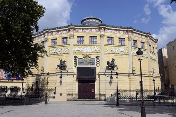 En 1934, Le cirque d'hiver devient la maison des Bouglione