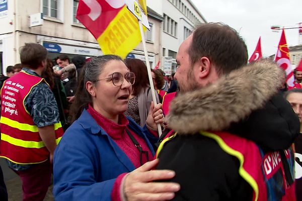 Catherine Giraud lors de la dernière manifestation contre la réforme des retraites à Poitiers