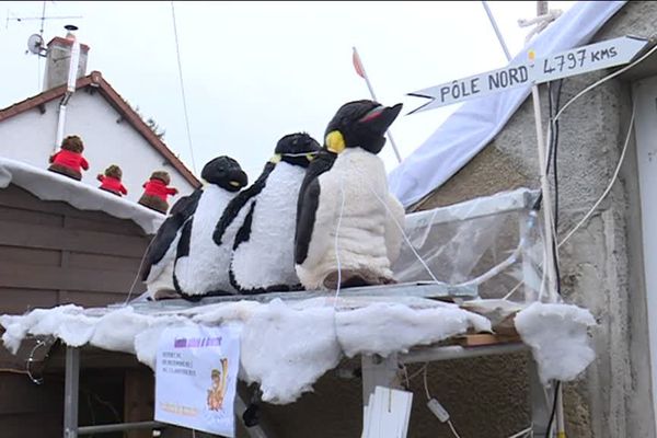 Les pingouins sont en route pour le Pôle Nord. 