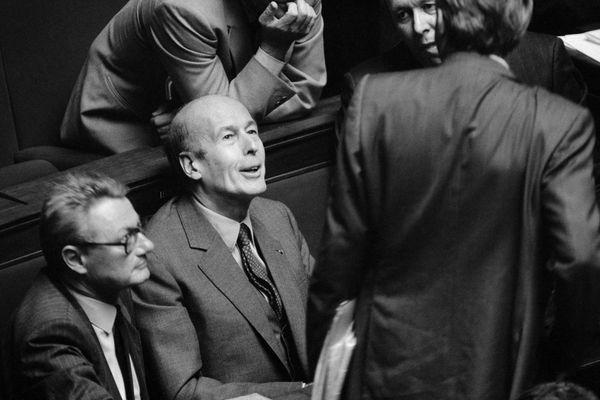 Valéry Giscard d'Estaing a été élu dans la 3ème circonscription du Puy-de-Dôme lors d'élections législatives partielles en septembre 1984.