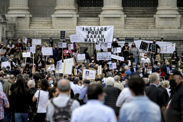 1200 participants à la manifestation devant le Palais de justice de Lyon pour réclamer un procès pour l'assassinat de Sarah Halimi