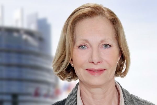 Marie-Christine Boutonnet est députée européenne FN depuis 2014. 