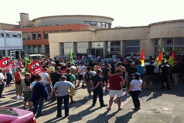 Les cheminots ont voté la poursuite du mouvement au moins jusqu'à lundi