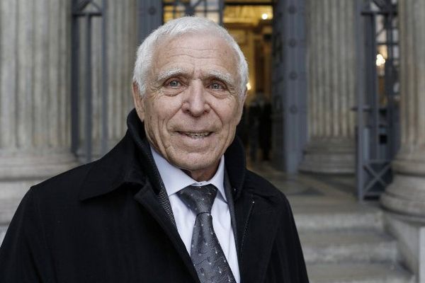 Christian Iacono à la sortie du tribunal de Lyon en mars 2015, acquitté du viol de son petit-fils. 