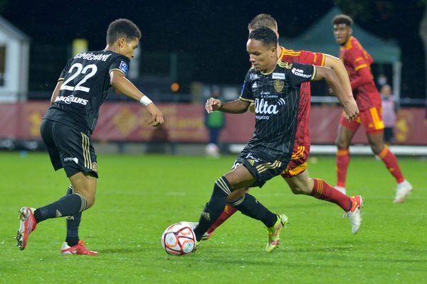 Les Acéistes occupent actuellement la deuxième place du championnat de Ligue 2, synonyme d'accession en Ligue 1.