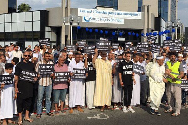 Les fidèles niçois de la mosquée En Nour mobilisés à l'occasion de la fin du Ramadan