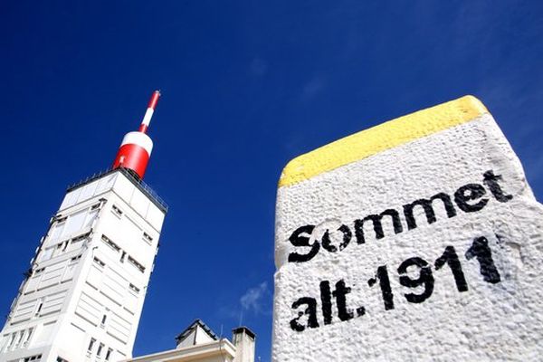 La 12e étape du Tour de France se terminera jeudi au Chalet Reynard, à 6 kilomètres du sommet du Mont Ventoux, à cause des conditions météo