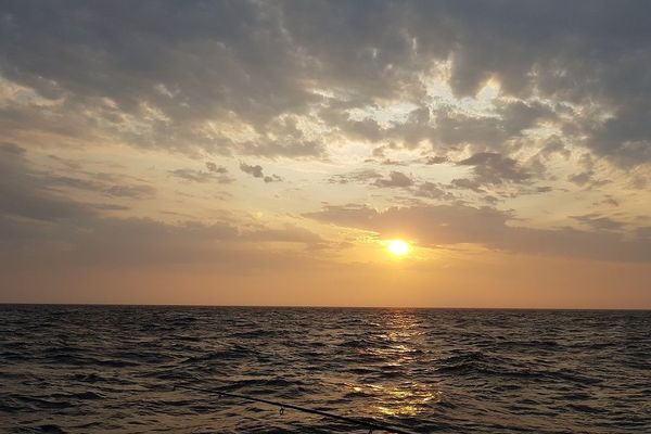 Lever de soleil en baie de Saint-Malo