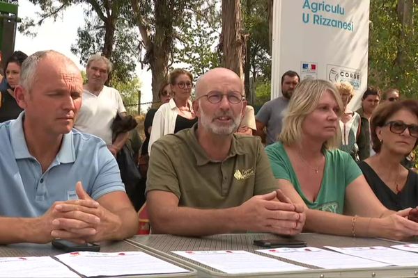 Après plusieurs jours de mobilisation, l'intersyndicale suspend son blocage du lycée agricole de Sartè.