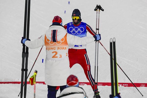 La Norvège de Jorgen Graabak est championne olympique de combiné nordique par équipe aux Jeux de Pékin 2022.