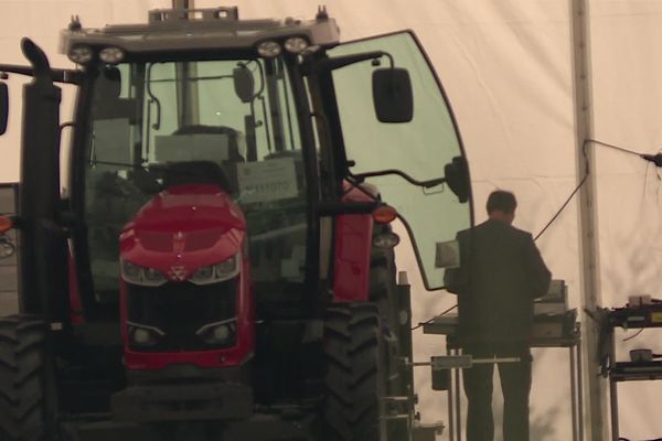 103 emplois sont menacés chez le fabricant de machines agricoles AGCO, en plus des 30 postes en cours de suppression depuis mai. D'autres pourraient suivre.