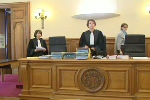 La cour du tribunal correctionnel d'Arras