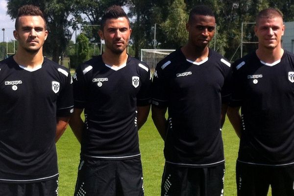 Clémence, Yahia, Kodjia et Butelle (de g. à d.), les quatre nouvelles recrues du Angers SCO