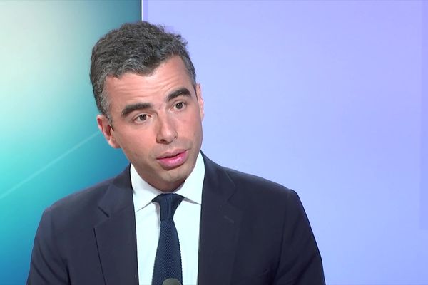 Louis Margueritte est élu député de la cinquième circonscription de Saône-et-Loire.