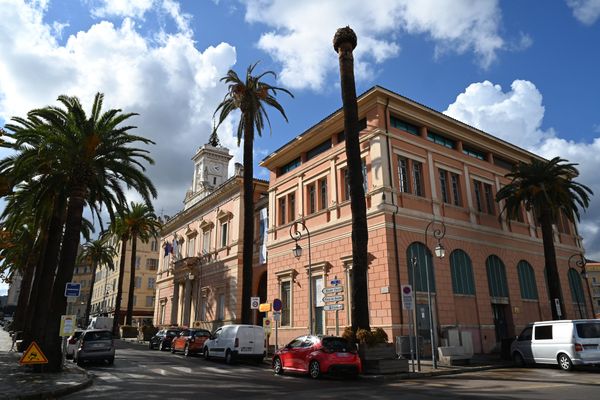 La mairie d'Ajaccio.