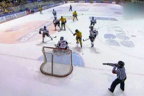 Rouen reçoit Angers en 4e match de finale de ligue Magnus