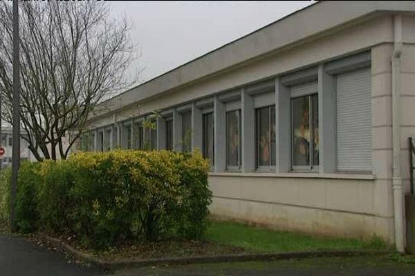 En mars 2014, une enseignante de l'école de la Blotterie à Joué-les-Tours était accusée d'enseigner la théorie du genre. 