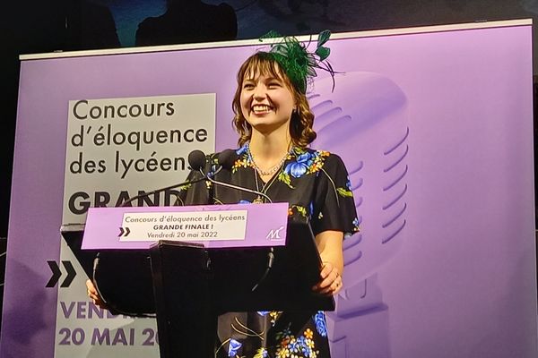 Mihaela Filipciuc, 19 ans, lauréate du concours d'éloquence des lycéens "Libres parleurs" de Montreuil.