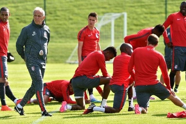 Les Lillois à l'entraînement avant le barrage aller contre Porto.