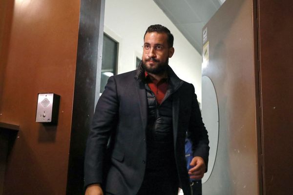 Alexandre Benalla à sa sortie de détention préventive à la prison de la Santé (Paris) fin février 2019.