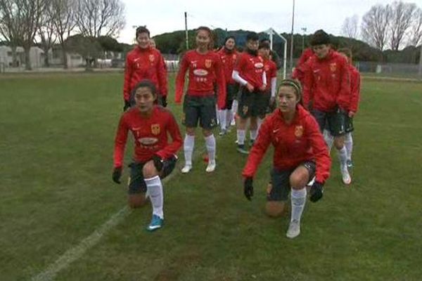 Les footballeuses chinoises s'entraînent à La Grande-Motte avec leur coach français, Bruno Bini