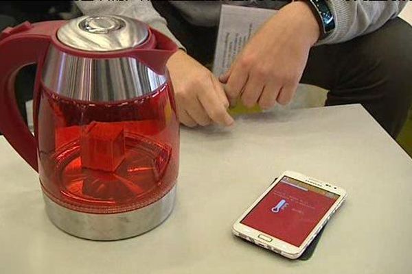 La théière inventée par la start-up fourty two tea