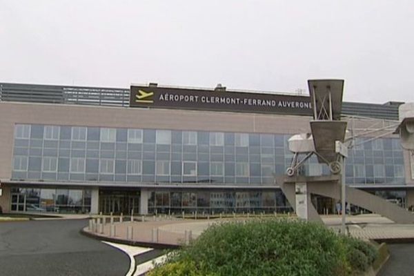 Le délégataire de l'aéroport, Vinci Airports, espère atteindre un trafic de 600.000 passagers en 2026.