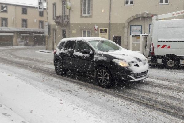 La neige lundi à Lacaune (81)