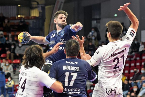 Le Nancy Handball affronte le Saran Loiret Handball à domicile