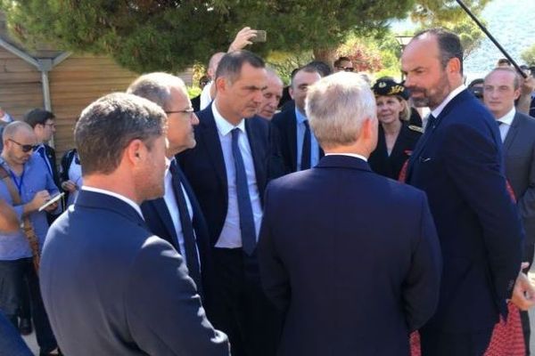 Les élus corses n'ont pas tiré les mêmes conclusions de la visite du Premier ministre.