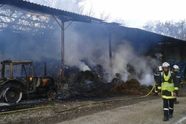 Le deuxième incendie s'est déclaré vers 22 heures