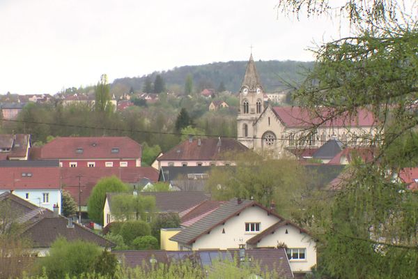 Danjoutin, 3600 habitants, est l'une des rares communes de taille modeste en France à avoir adopté le "budget vert", outil plutôt mis en place par des métropoles.