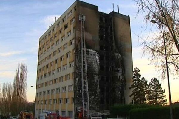 Le foyer Adoma de Dijon au lendemain de l'incendie