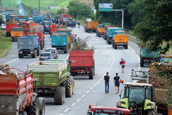 Entre Quimper et Brest le 21 juillet 2015. Image d'illustration