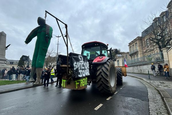 Entre 100 et 150 tracteurs ont débarqué à Rennes, à l'appel de la Coordination Rurale ce jeudi 25 janvier 2024.