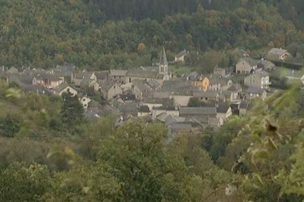 Les 1000 habitants de Badaroux (Lozère) sont invités à coopérer avec la gendarmerie