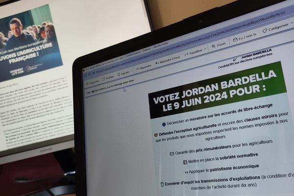 Lors de toutes les précédentes élections, des e-mails ont été envoyés à des catégories de citoyens bien spécifiques.