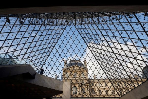 Un homme a été interpellé après avoir tenté de s’emparer d’une sculpture exposée au musée du Louvre (photo d'illustration).