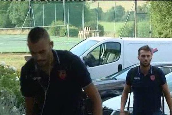 Les joueurs du GFCA lors de leur arrivée au centre omnisports de Vittel