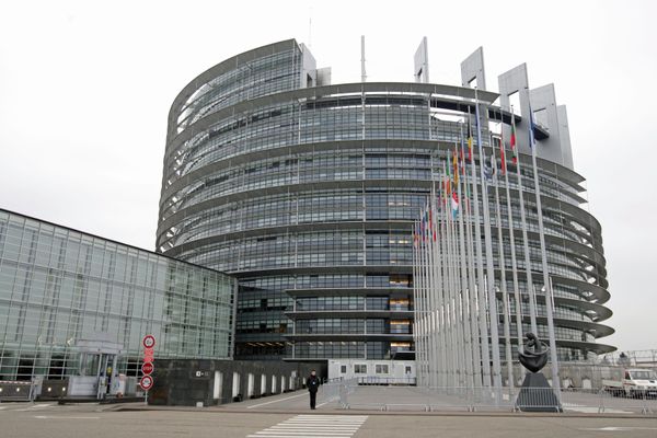 Une motion pour défendre le siège du parlement européen de Strasbourg